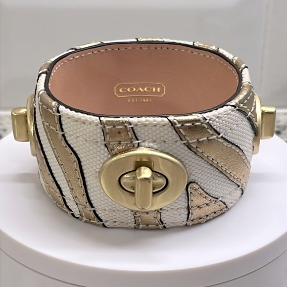Coach Animal Print Leather Bangle Bracelet EUC - Picture 1 of 9